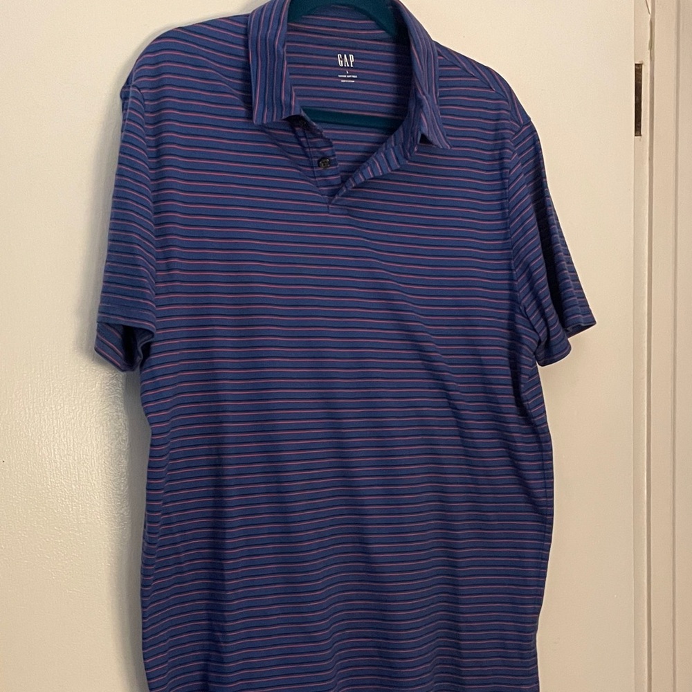 GAP Men's Blue and Pink Striped Polo